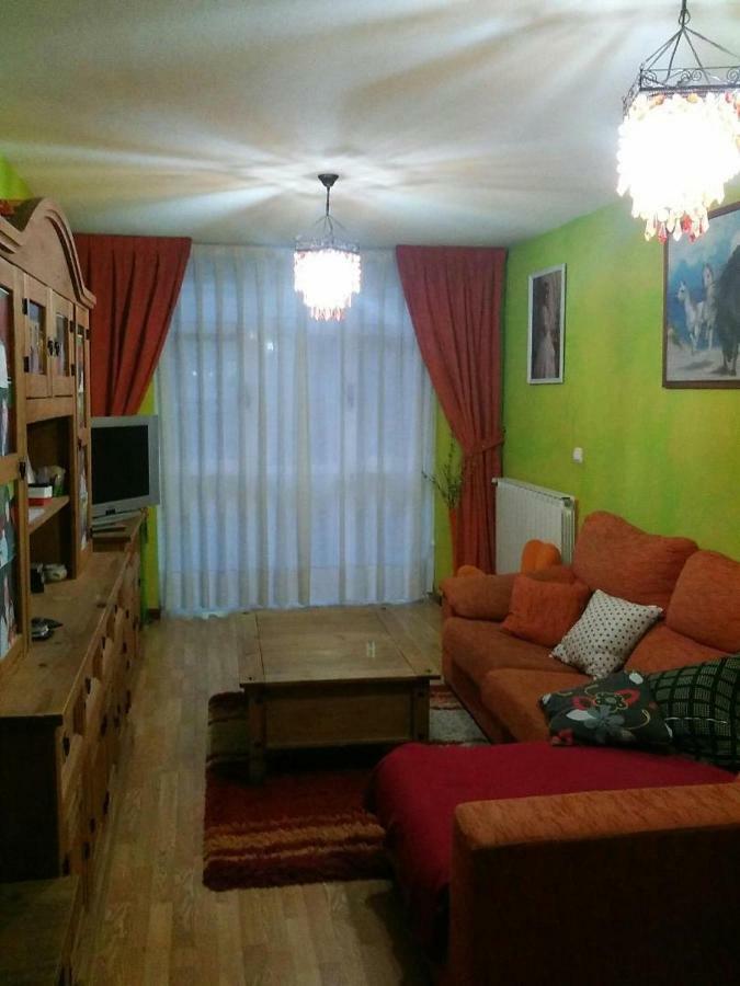 Apartamento Rio Guena Apartment Cangas de Onis Exterior photo
